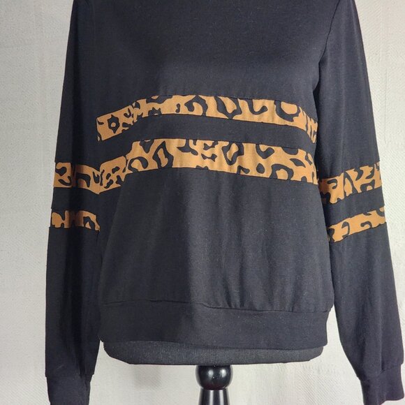 Tickled Teal Brand Black Animal Stripe Print LS Rayon Poly Span Pull Over Top M - Picture 3 of 16